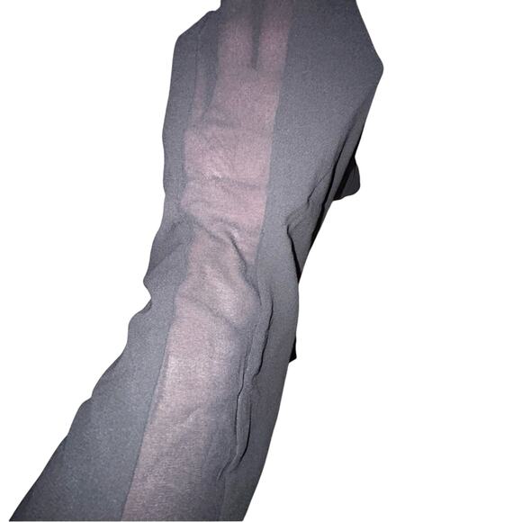 XOXO women’s black top with sheer lower back and sides, size XS - Picture 5 of 8